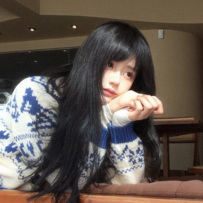 只在那里发光
